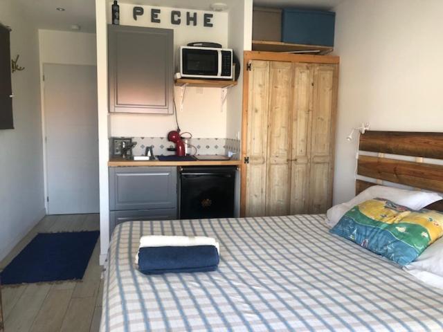 Ma Cabane De Pecheur Pieds Dans L'Eau - Lit Queen Size แซ็ง-ม็องดรีเย-โซร์-แม ภายนอก รูปภาพ
